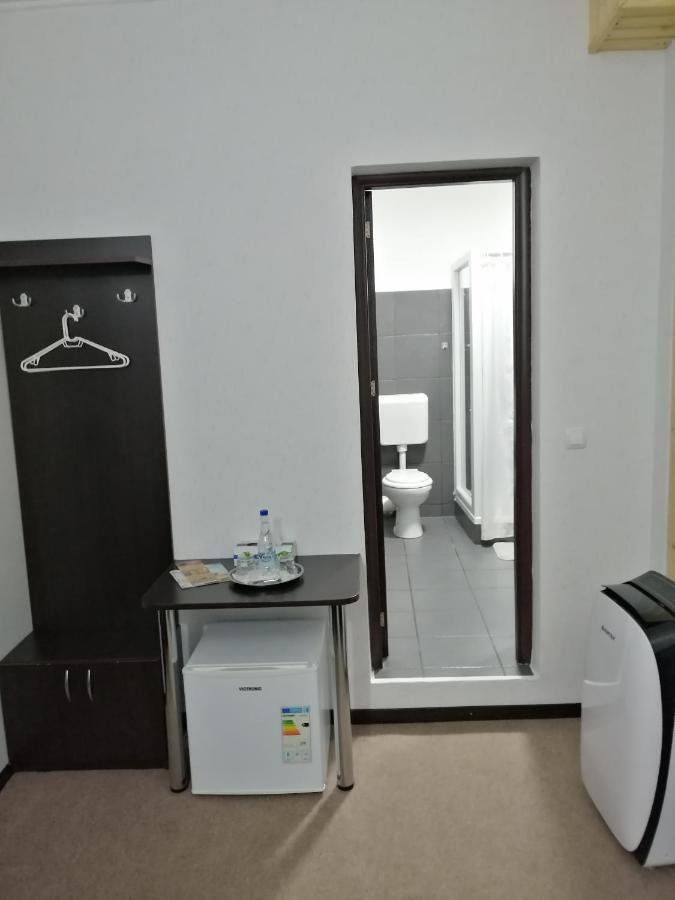 فندق Casa Teilor بيتستِ المظهر الخارجي الصورة